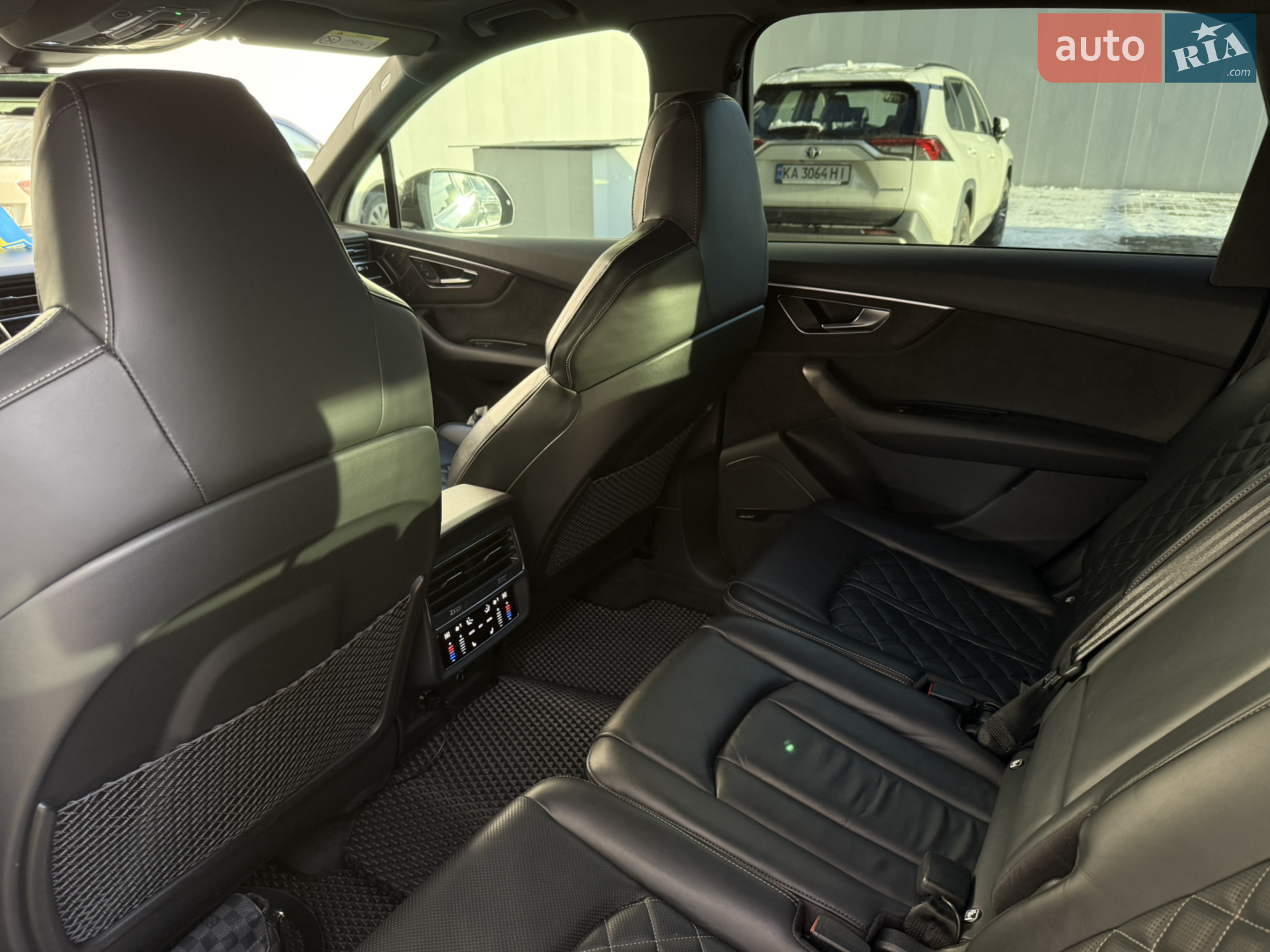 2020 Audi SQ7 - мініатюра 26