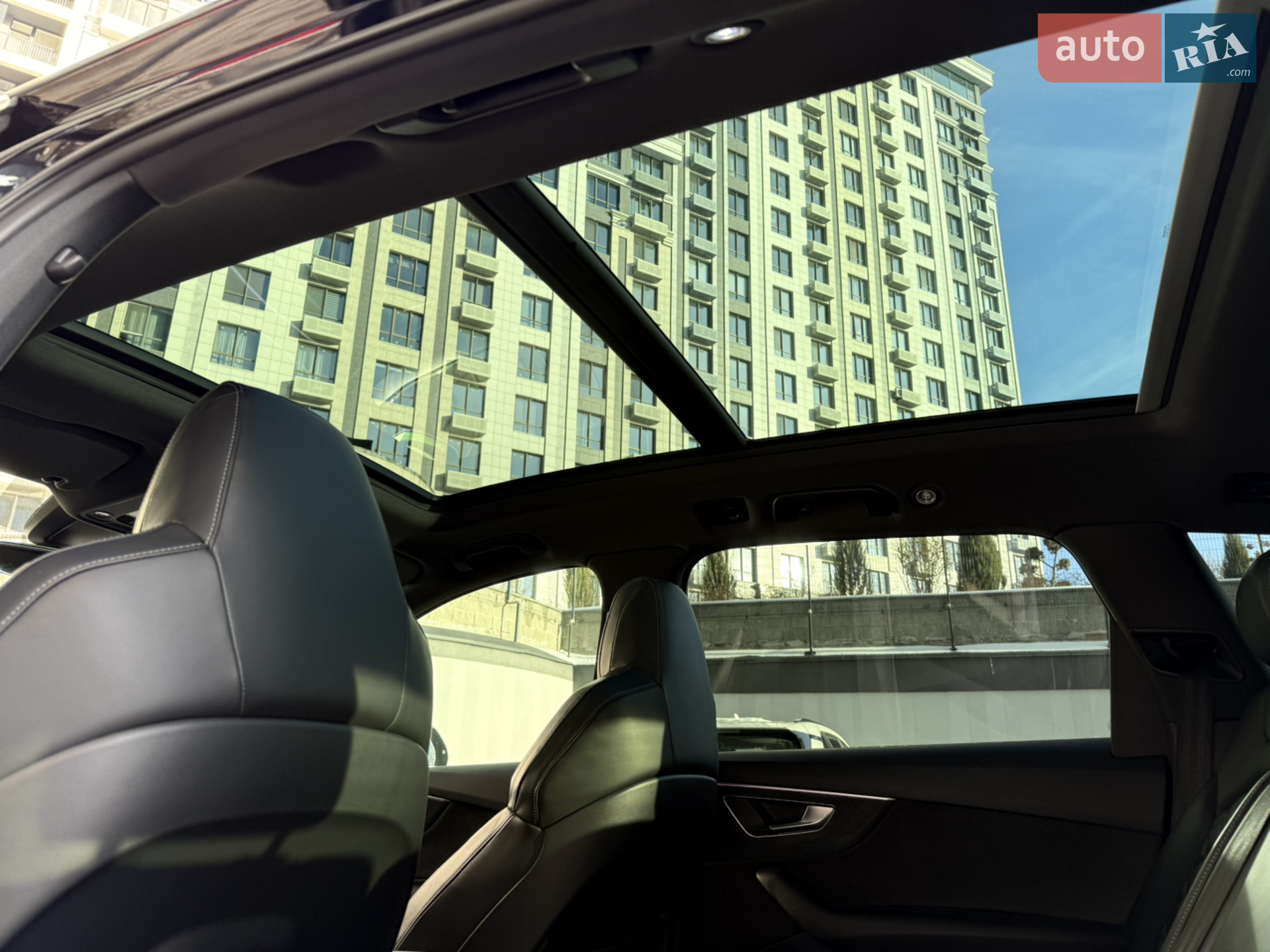 2020 Audi SQ7 - мініатюра 24