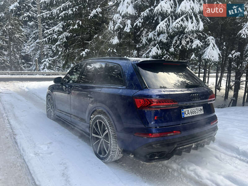 Внедорожник / Кроссовер Audi SQ7 2020 в Киеве