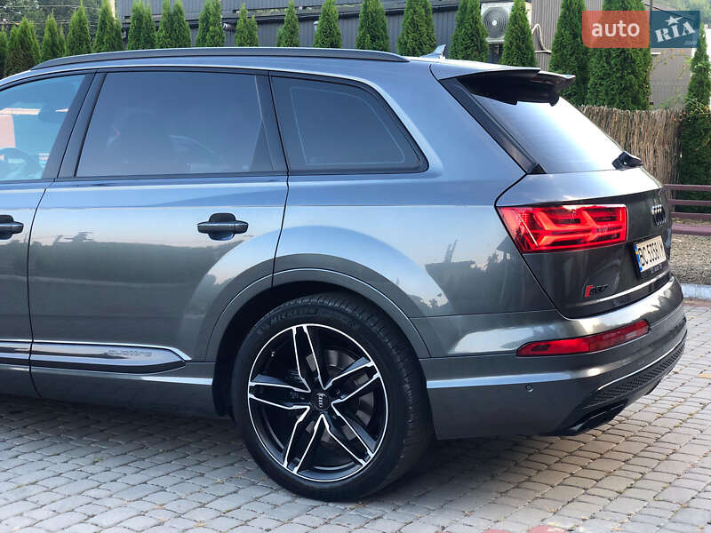 Внедорожник / Кроссовер Audi SQ7 2017 в Трускавце