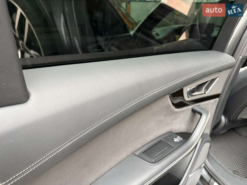 Внедорожник / Кроссовер Audi SQ7 2018 в Киеве фото 22 Внедорожник / Кроссовер Audi SQ7 2018 в Киеве