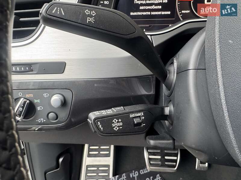 Внедорожник / Кроссовер Audi SQ7 2017 в Тернополе