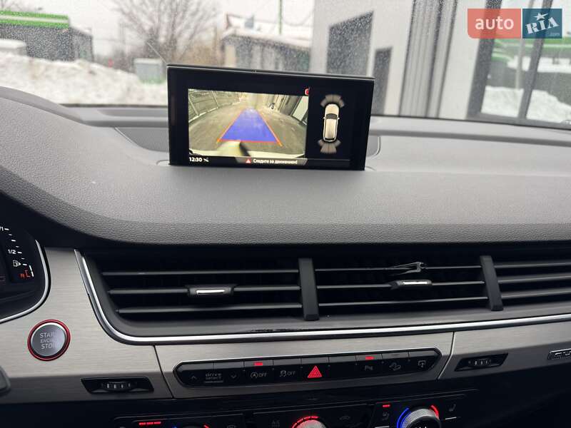 Внедорожник / Кроссовер Audi SQ7 2017 в Тернополе