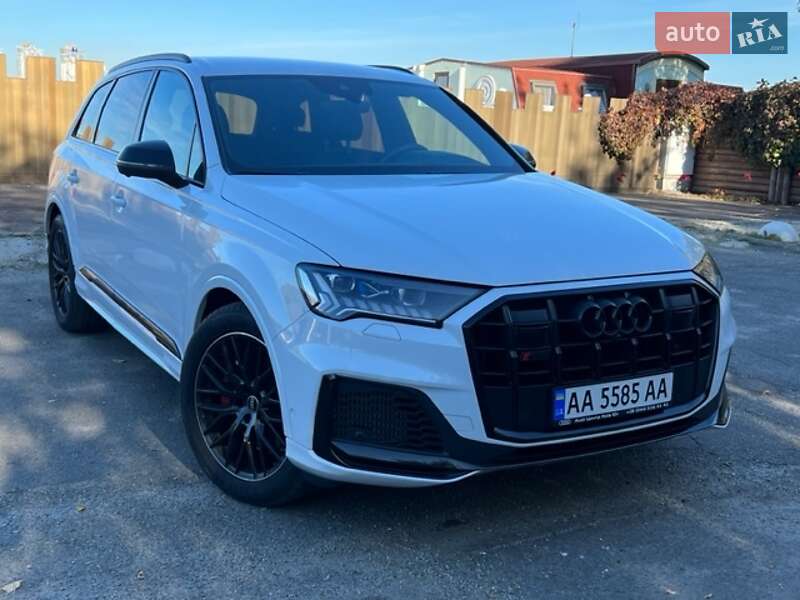Внедорожник / Кроссовер Audi SQ7 2021 в Киеве