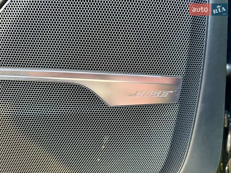 Внедорожник / Кроссовер Audi SQ7 2017 в Одессе