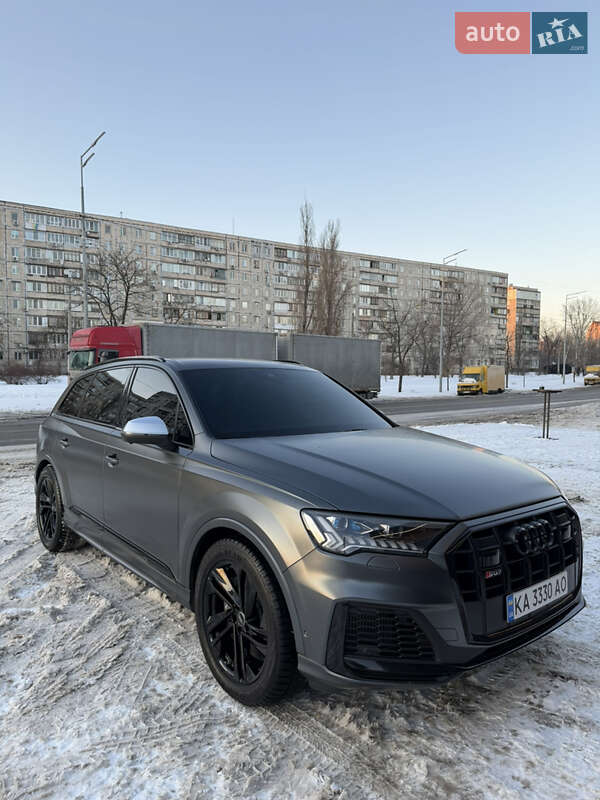 Позашляховик / Кросовер Audi SQ7 2021 в Києві