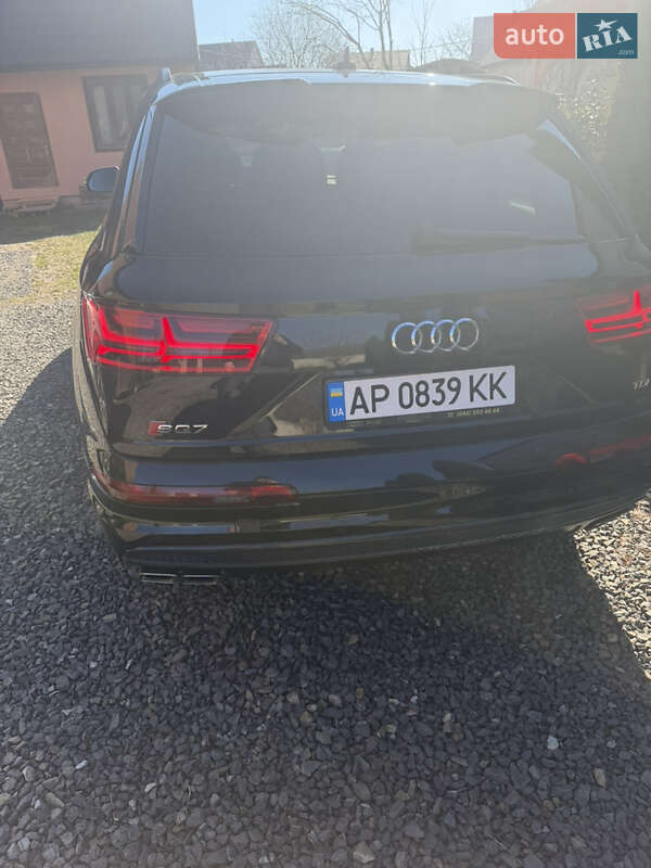 Внедорожник / Кроссовер Audi SQ7 2016 в Хусте фото 3 Внедорожник / Кроссовер Audi SQ7 2016 в Хусте