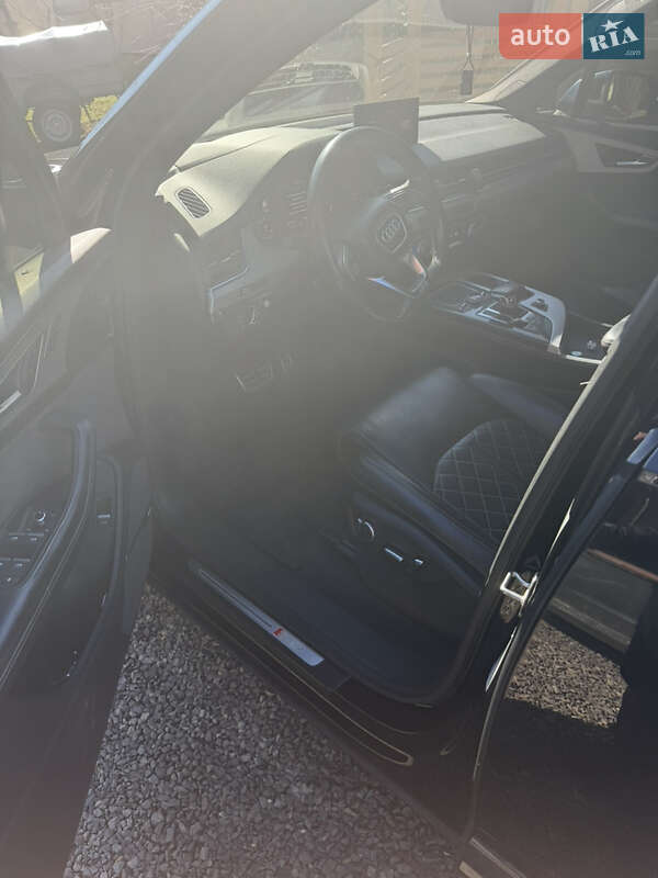 Внедорожник / Кроссовер Audi SQ7 2016 в Хусте фото 13 Внедорожник / Кроссовер Audi SQ7 2016 в Хусте
