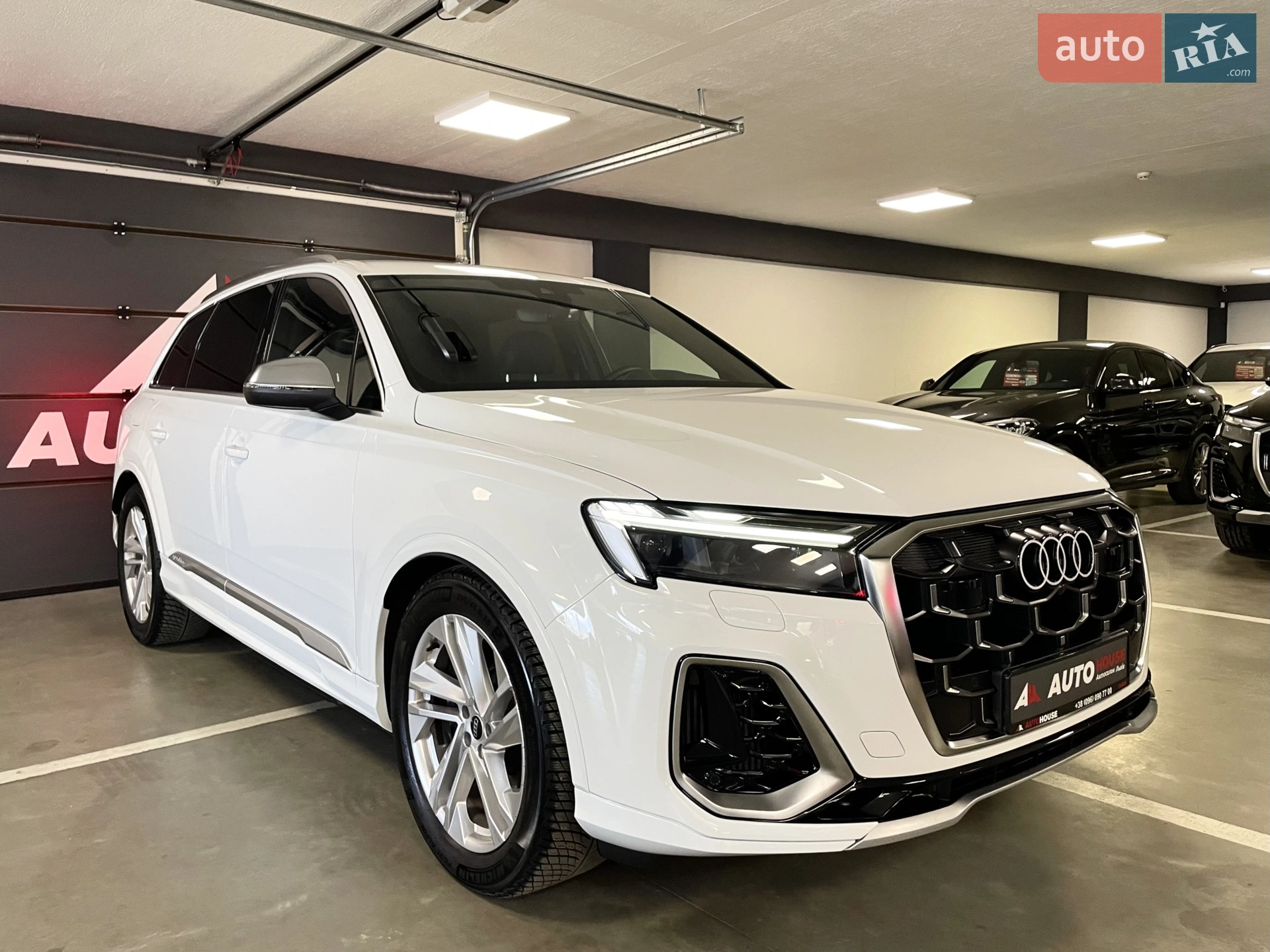 2024 Audi SQ7 - фото 1