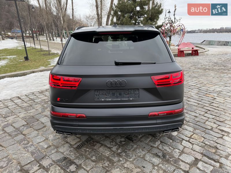 Позашляховик / Кросовер Audi SQ7 2018 в Києві