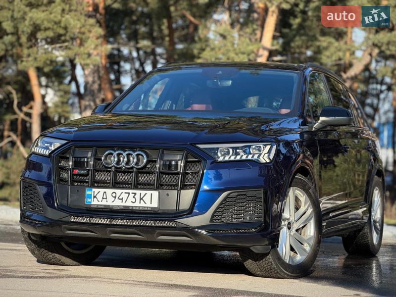 Внедорожник / Кроссовер Audi SQ7 2020 в Киеве