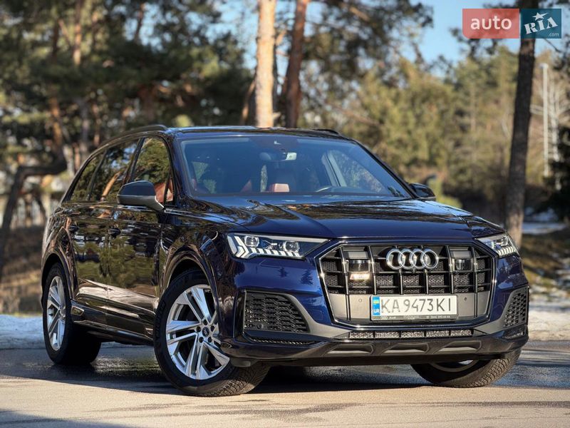 Внедорожник / Кроссовер Audi SQ7 2020 в Киеве