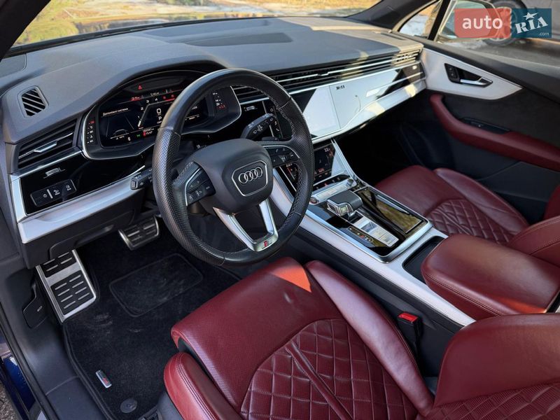 Внедорожник / Кроссовер Audi SQ7 2020 в Киеве