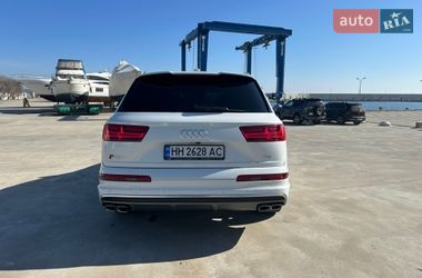 Внедорожник / Кроссовер Audi SQ7 2018 в Одессе
