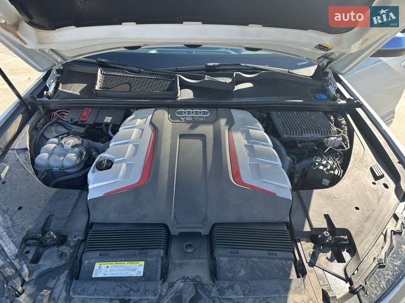 Внедорожник / Кроссовер Audi SQ7 2018 в Одессе
