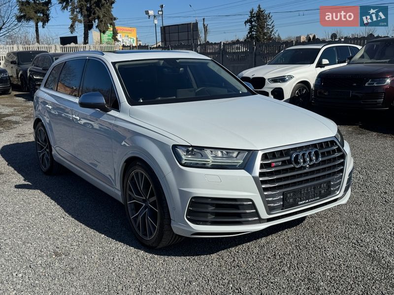 Внедорожник / Кроссовер Audi SQ7 2017 в Тернополе