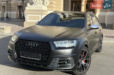 Позашляховик / Кросовер Audi SQ7 2017 в Києві