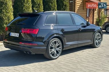 Внедорожник / Кроссовер Audi SQ7 2017 в Виноградове
