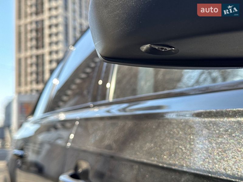 Позашляховик / Кросовер Audi SQ7 2017 в Києві