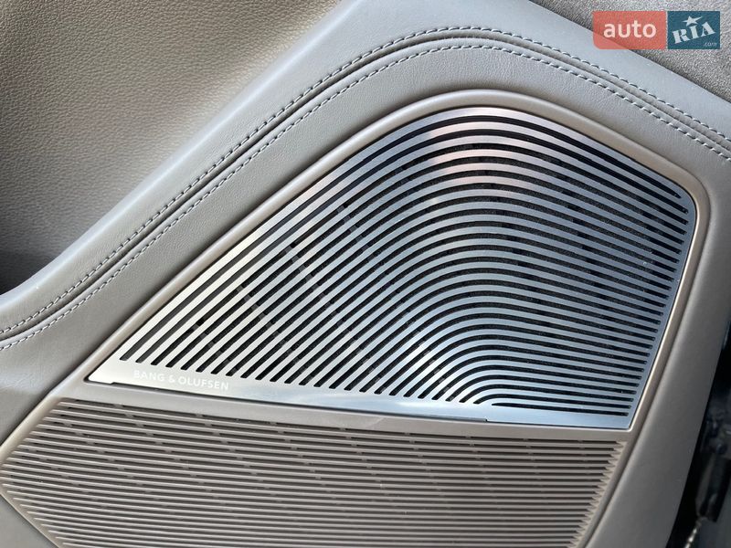 Позашляховик / Кросовер Audi SQ7 2017 в Києві