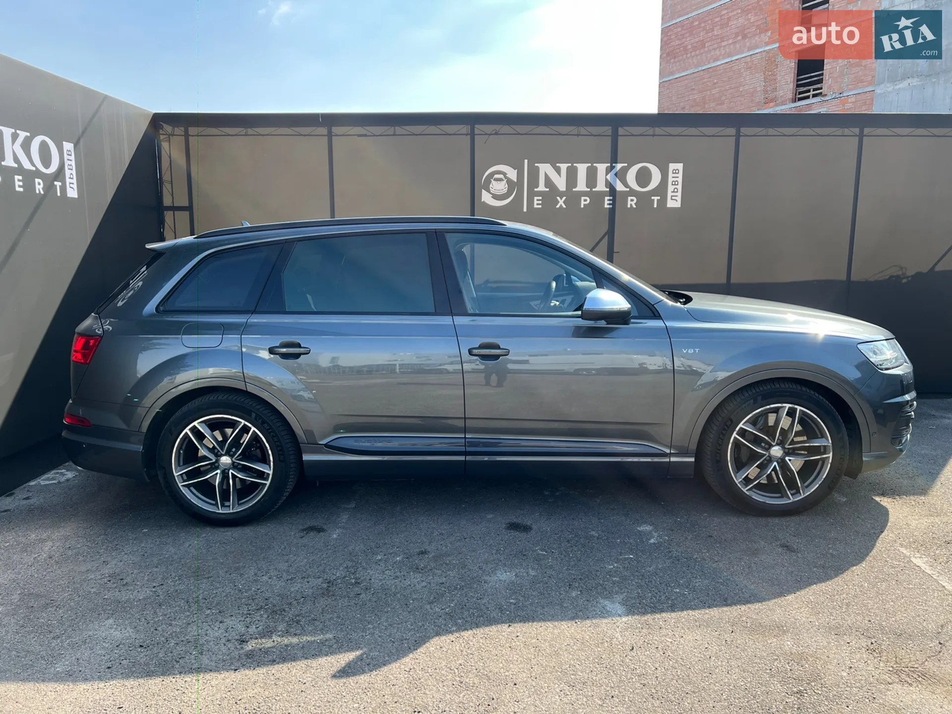 2018 Audi SQ7 - мініатюра 12