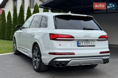 Внедорожник / Кроссовер Audi SQ7 2021 в Ивано-Франковске