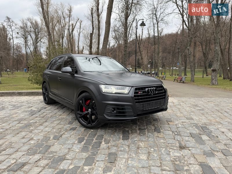Внедорожник / Кроссовер Audi SQ7 2018 в Киеве