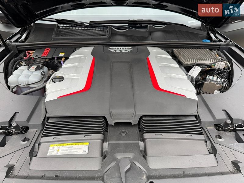 Внедорожник / Кроссовер Audi SQ7 2018 в Киеве