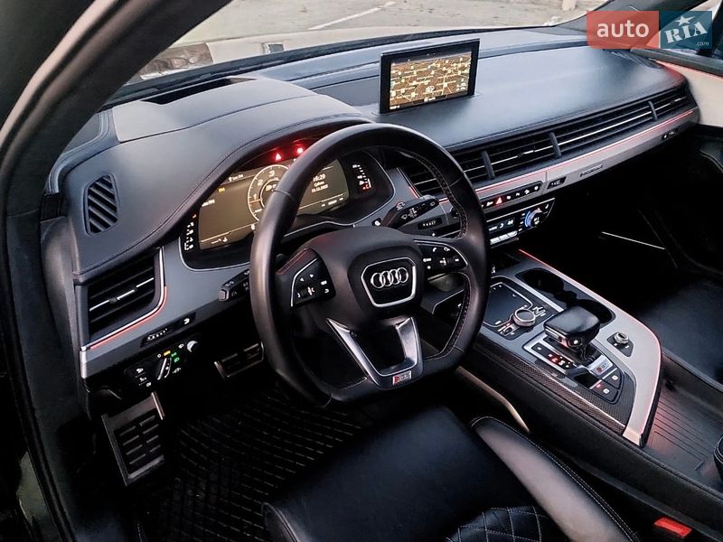 Позашляховик / Кросовер Audi SQ7 2017 в Вінниці фото 23 Позашляховик / Кросовер Audi SQ7 2017 в Вінниці