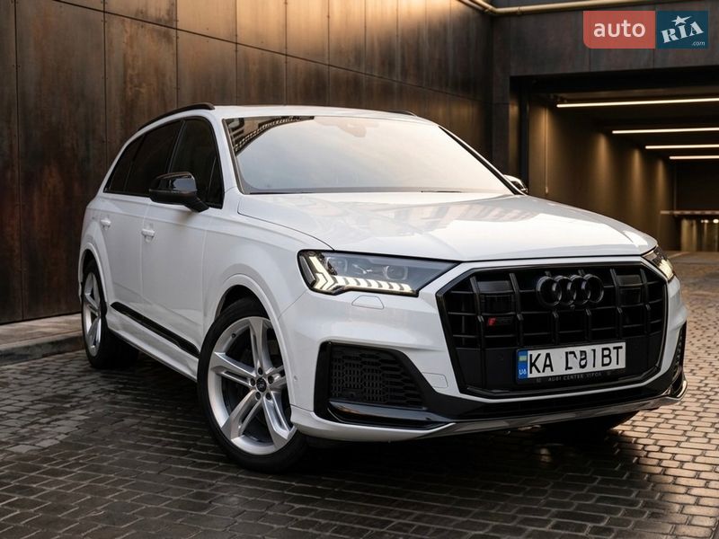 Внедорожник / Кроссовер Audi SQ7 2021 в Киеве