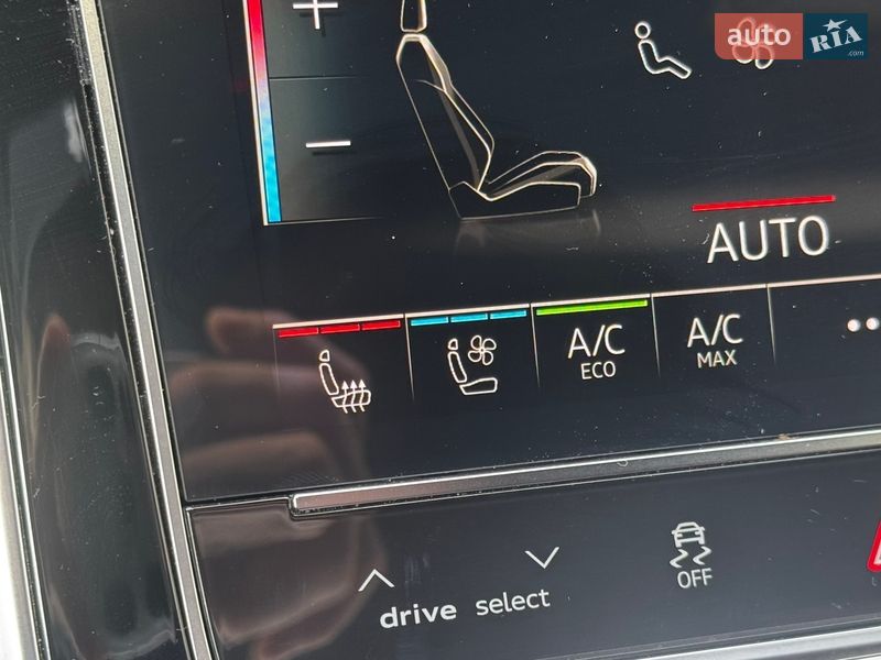 Внедорожник / Кроссовер Audi SQ7 2021 в Киеве