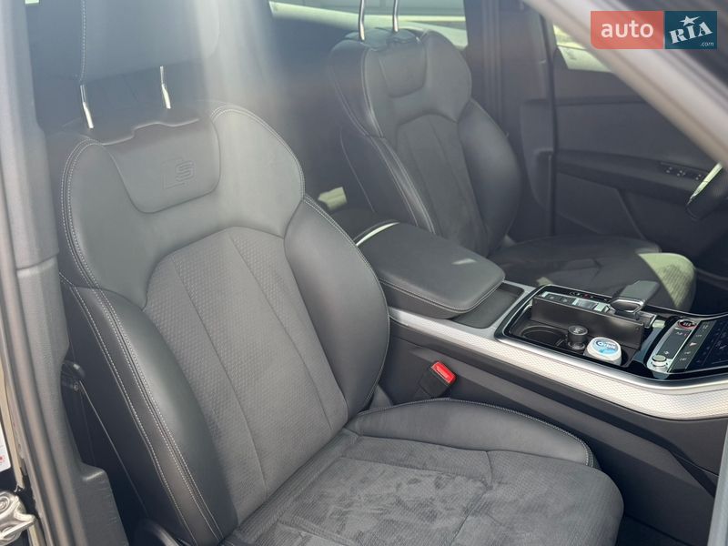Позашляховик / Кросовер Audi SQ7 2024 в Дніпрі фото 28 Позашляховик / Кросовер Audi SQ7 2024 в Дніпрі
