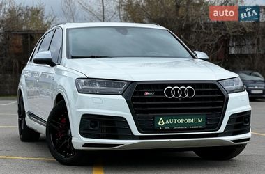 Внедорожник / Кроссовер Audi SQ7 2017 в Киеве
