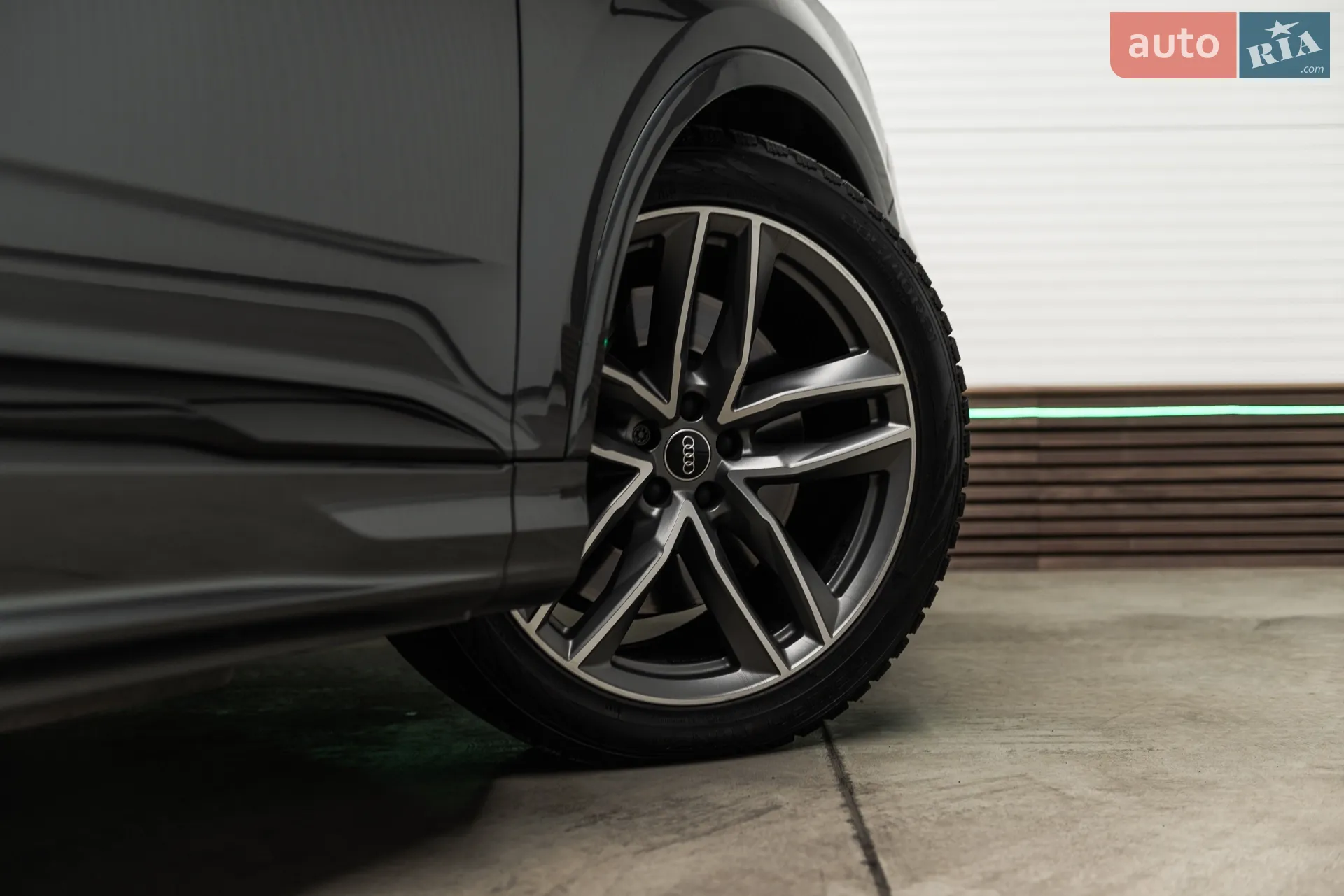 2023 Audi SQ7 - мініатюра 18