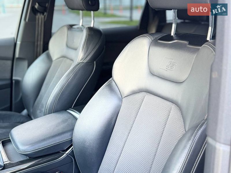 Позашляховик / Кросовер Audi SQ7 2021 в Дніпрі фото 17 Позашляховик / Кросовер Audi SQ7 2021 в Дніпрі