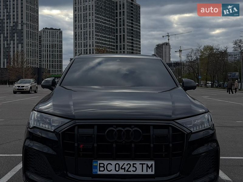 Audi SQ7 2023