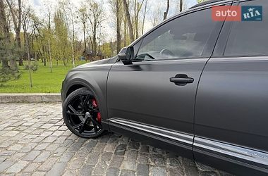 Внедорожник / Кроссовер Audi SQ7 2018 в Киеве