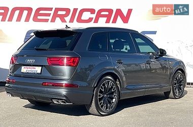 Внедорожник / Кроссовер Audi SQ7 2018 в Киеве