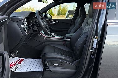 Позашляховик / Кросовер Audi SQ7 2020 в Луцьку
