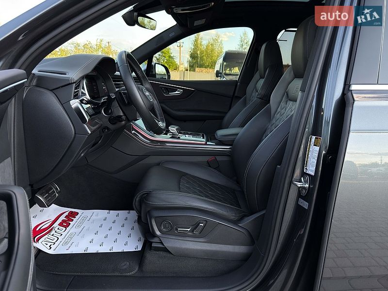 Позашляховик / Кросовер Audi SQ7 2020 в Луцьку