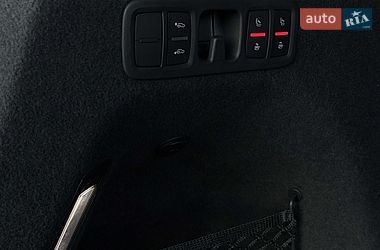 Позашляховик / Кросовер Audi SQ7 2020 в Луцьку
