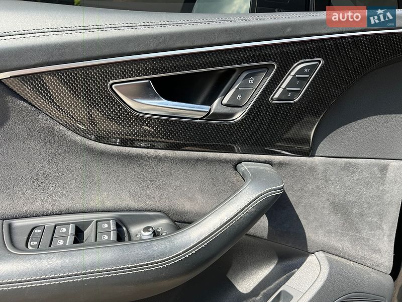 Позашляховик / Кросовер Audi SQ7 2023 в Львові