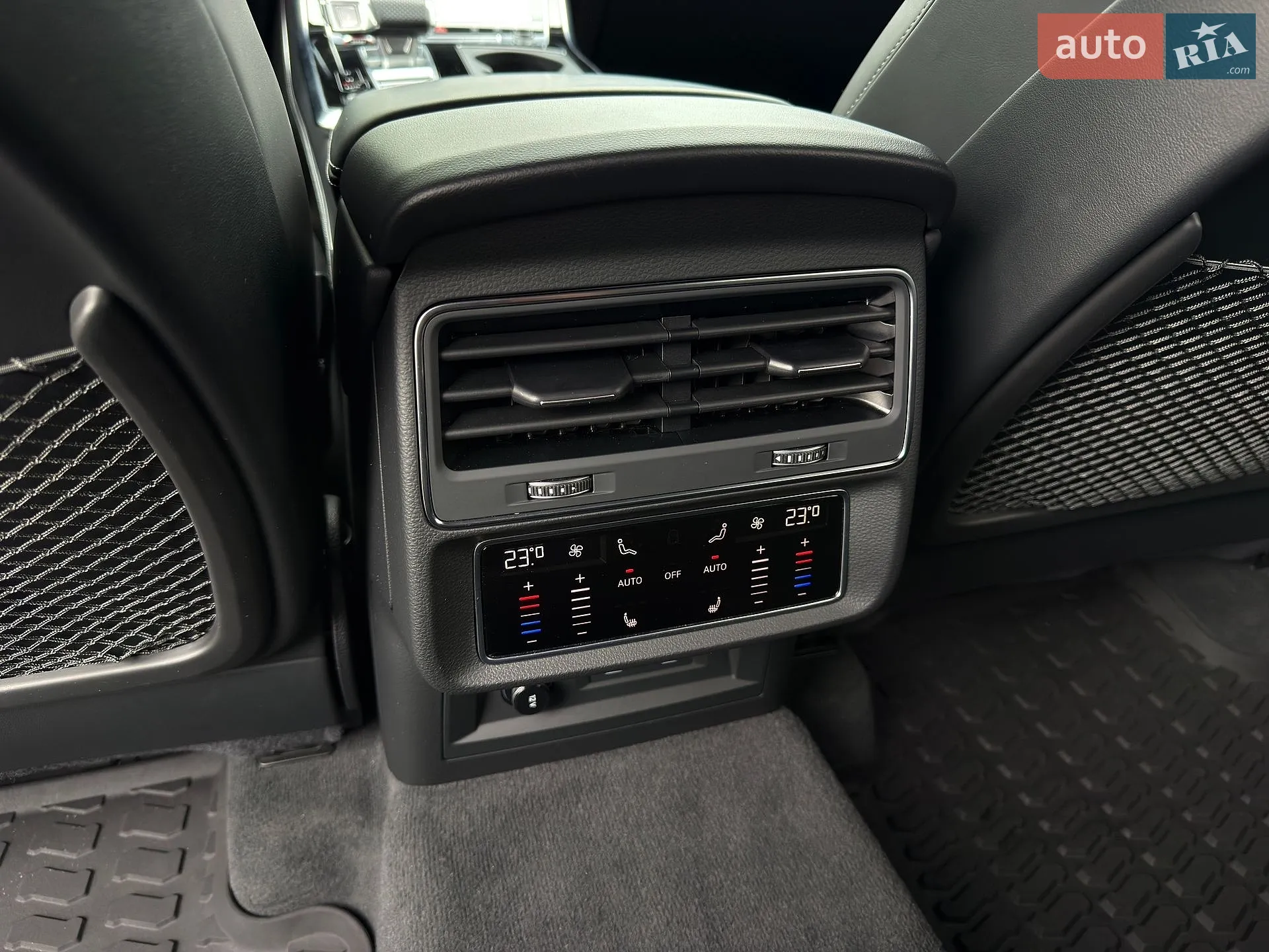 2024 Audi SQ7 - мініатюра 34