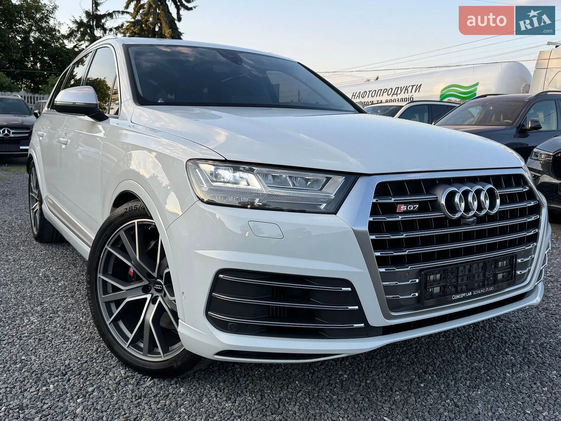 2017 Audi SQ7 - мініатюра 13