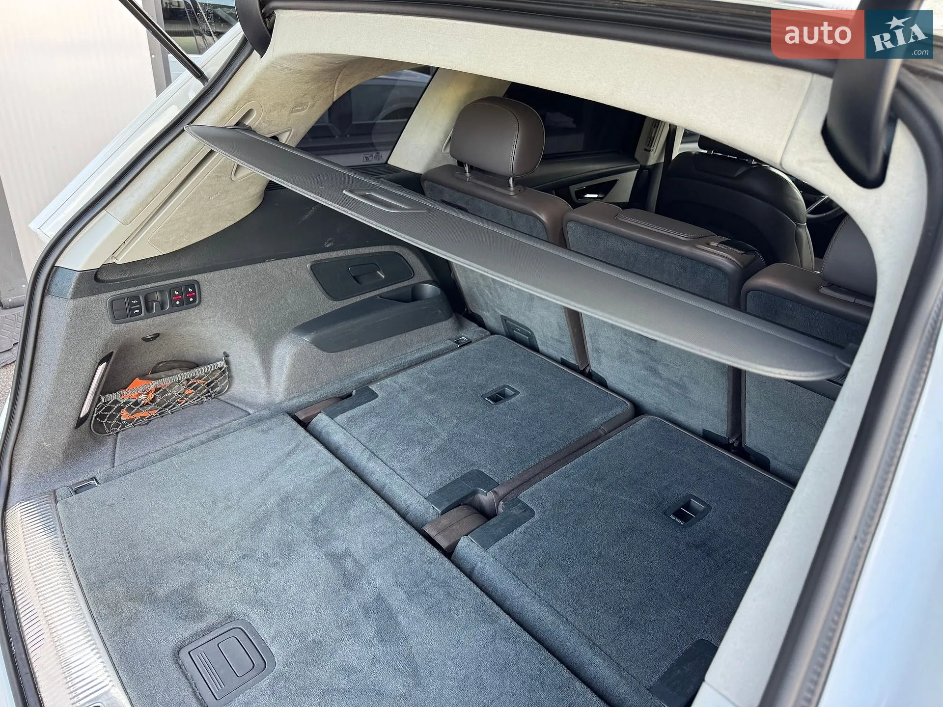 2017 Audi SQ7 - мініатюра 152