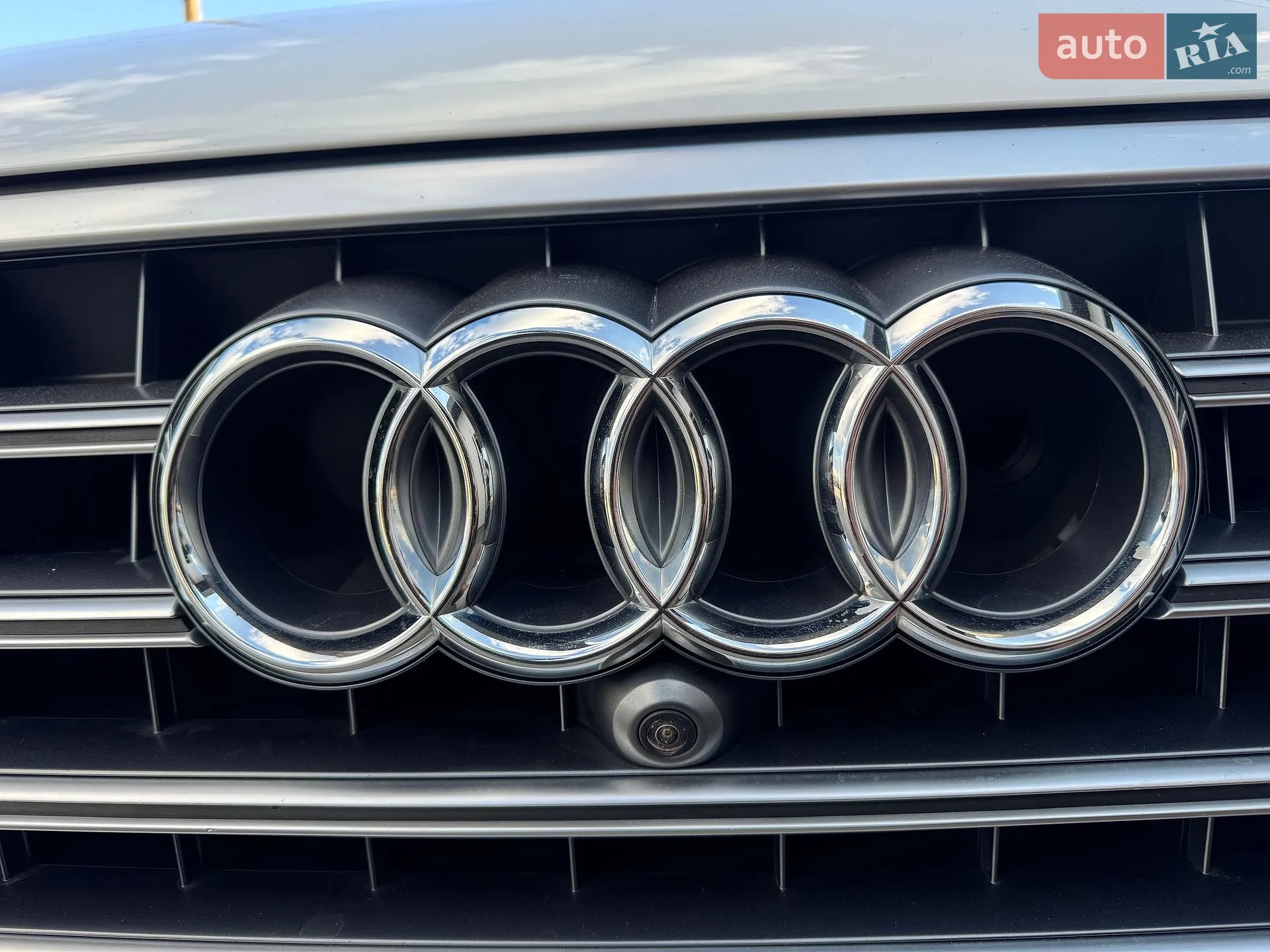 2017 Audi SQ7 - мініатюра 187