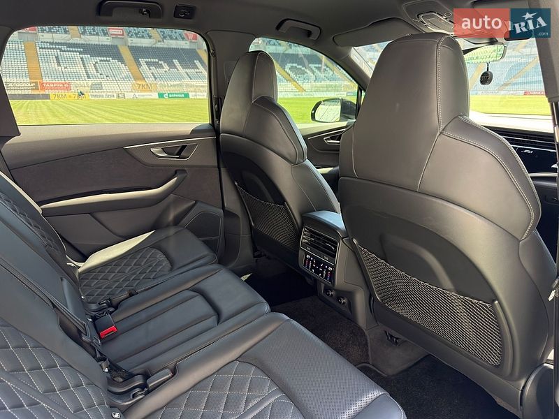 Внедорожник / Кроссовер Audi SQ7 2024 в Одессе фото 35 Внедорожник / Кроссовер Audi SQ7 2024 в Одессе
