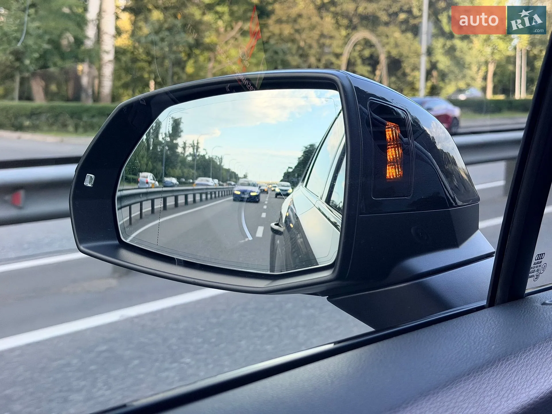 2018 Audi SQ7 - мініатюра 156