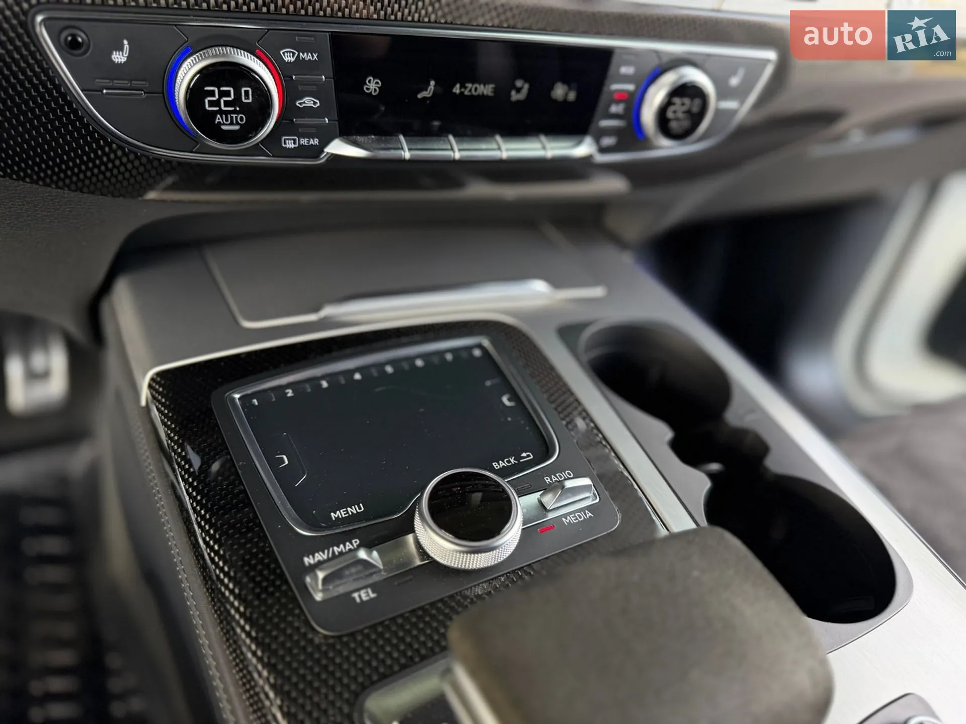 2017 Audi SQ7 - мініатюра 70