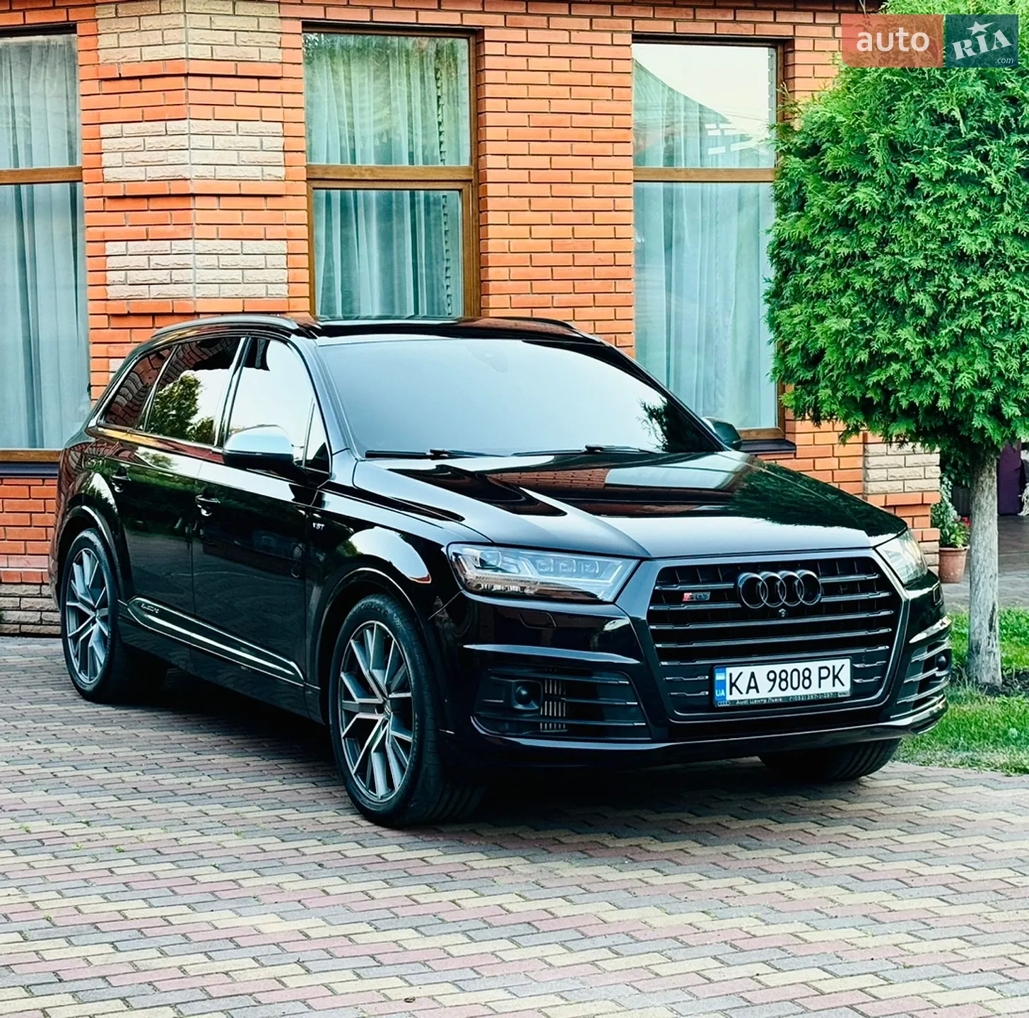 2017 Audi SQ7 - фото 1